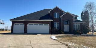 Single Family Home in Moorhead! Gallery 1