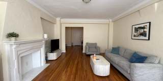 New King Edward Gallery 228