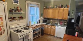 4 bed in Beacon HIll Gallery 4