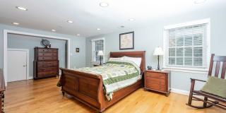 Luxurious Spacious and Bright , Gorgeous Potomac 6BR/4.5BA/2GAR Home - In Sought After Copenhaver Gallery 34