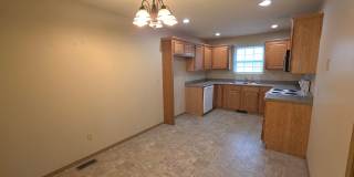 Close to Missouri State University! 3 Bedroom 2 Bathroom for $1295 Gallery 5