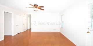 Newly Renovated 3/2 In Bartlett Newly Renovated 3/2 In Bartlett Gallery 4
