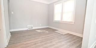 23304 Cayuga Ave Gallery 5