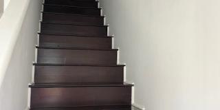 408 W Queen St Gallery 21