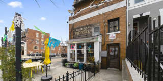 1436 MERIDIAN Place NW Gallery 22