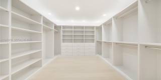 55 La Gorce Cir Gallery 32