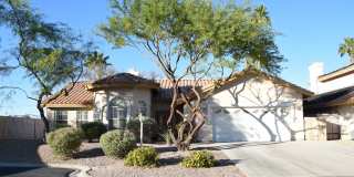 SE - SINGLE STORY 3 BEDROOM, FULLY UPGRADED HOME IN GATED COMMUNITY Gallery 1