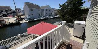215 Heron Road Gallery 16