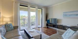 500 Uno Lago Drive Gallery 8