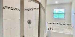 Room in 3 Bedroom Home at Audubon Park Dr Room in 3 Bedroom Home at Audubon Park Dr Gallery 51