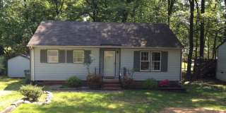 Spacious 3 BD, 1.5 BA Rancher off Brook Road Available in July Gallery 1