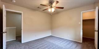 Bright and Inviting 2-Story home, conveniently located near to Randolph AFB and SAMMC! Gallery 28