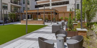 Gateway Chastain Gallery 59