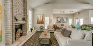 Sunrise Bluffs Apartment Homes Gallery 10