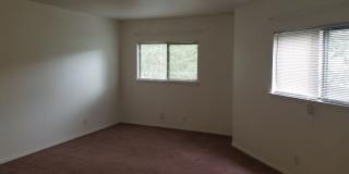 3 Bedroom Home in Gated Community ***Medical Center*** Gallery 8
