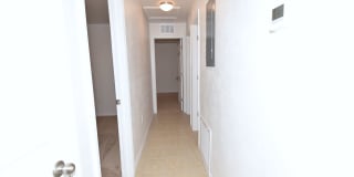 Charming 3/1 House Gallery 7