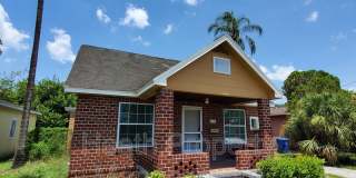 1735 25th Street South Gallery 1