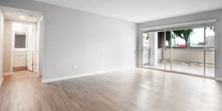 Huntington Continental Gallery 7