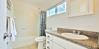 17016 7th Street Gallery 25