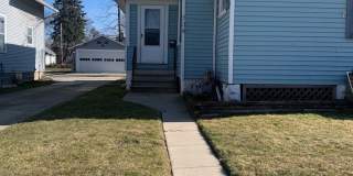 739 Iowa Avenue Gallery 1