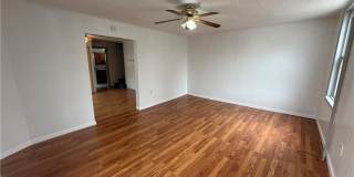 27 W Allen Street Gallery 4