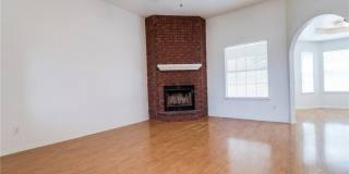 5211 James Loop Gallery 3