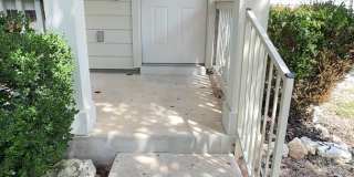 Charming 2 Bed/2 Bath Cottage in Cedar Park Gallery 4