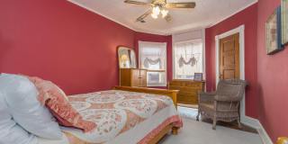 34 4th Avenue Gallery 18