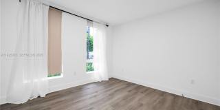9187 NW 33th St Gallery 13