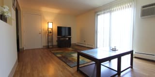 Olde English Village Gallery 4