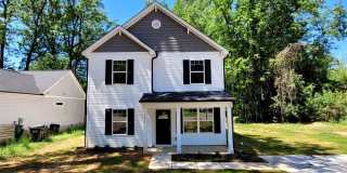 Room in 4 Bedroom Home at Kenhill Dr Gallery 1