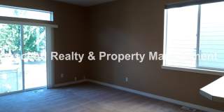 New Lower Price! Tanasbourne Area 3 Bed Fenced Yard 1/2 Block to MAX AVAILABLE NOW! 1 Small Pet Nego Gallery 7