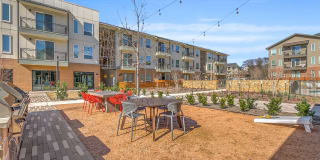 The Scenic at River East Gallery 12