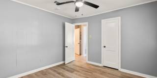 713 Oakwood Gallery 15