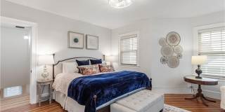 21 Bedlow Avenue Gallery 12