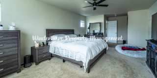 Stunning Soundview Estates 5 bedroom home Gallery 15