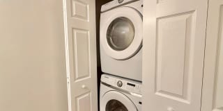 Newly Remodeled 2BD, 1.5BA Raleigh Condo in Prime Location with HOA Amenities Gallery 18