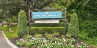 Willow Shores Gallery 3