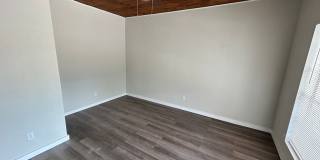 1245 Kayton Avenue Gallery 23