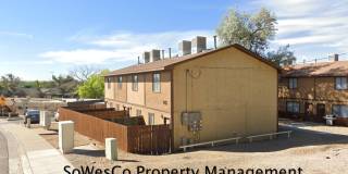 2 Bedroom 1.5 Bath Townhome with Laundry Hookups Gallery 1