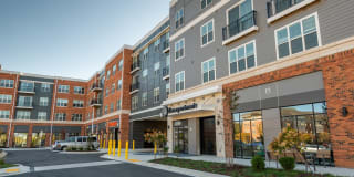 55+ Senior Living Community - Zen Apartments Gallery 1