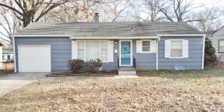 8927 E 74th St Gallery 1