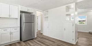 2 Bedroom 2 Bathroom Home with Flex Space & Spacious Backyard! Gallery 8
