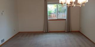Charming Single-Level Home in Bend’s Mountain View Area Gallery 11