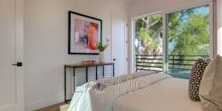 6018 Comey Ave Gallery 21