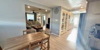 200 Santa Rita Gallery 14