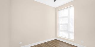 1218 W Lexington St Gallery 15