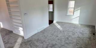 1526 Rapids Street Gallery 11