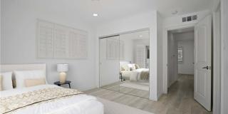 10848 Huston Street Gallery 17