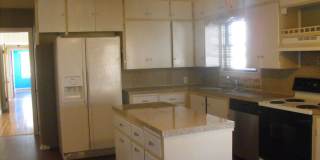 CLASSIC HOME CORNER LOT HARDWOOD FLOORS Gallery 1